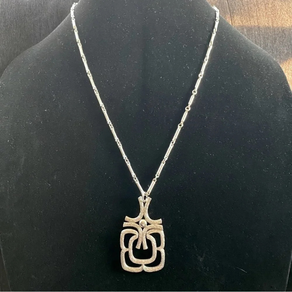 Vintage  Avon 1974 Mayan Silver Pendant Necklace Brutalist Style